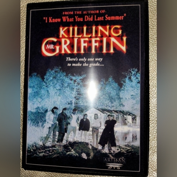 Killing Mr. Griffin (Dvd 1997) Scott Bairstow Mario Lopez ~ Michelle Williams - Picture 1 of 9